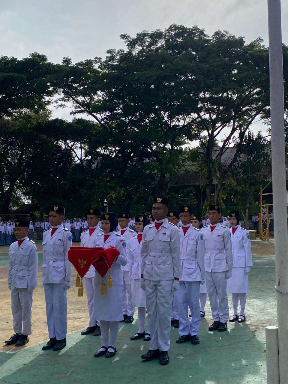 Acara Purna Bakti Bapak Kepala SMA Negeri 6 Kendari